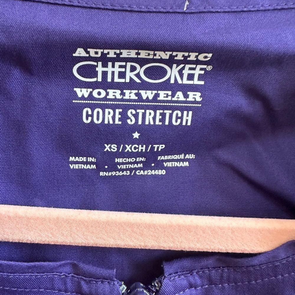 Cherokee Workwear Zip Up Scrub Jacket With Pockets Purple Grape Medium - Picture 3 of 5